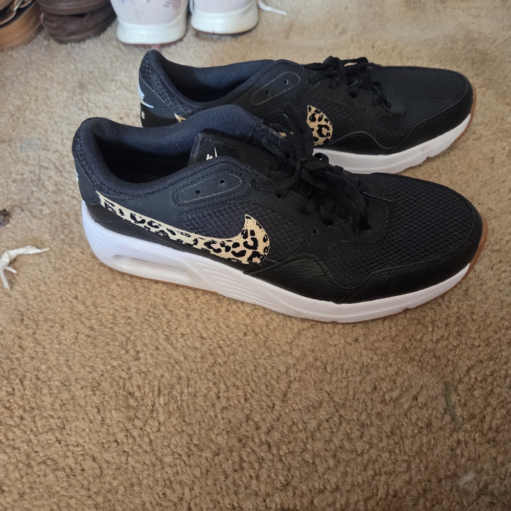 Nike Women’s Black Air Max-Inspired Sneakers with Leopard Swoosh